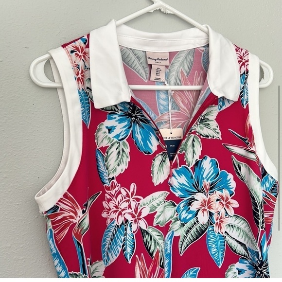 Never worn Tommy Bahama Red Floral Sleeveless Blouse size large - Picture 3 of 6